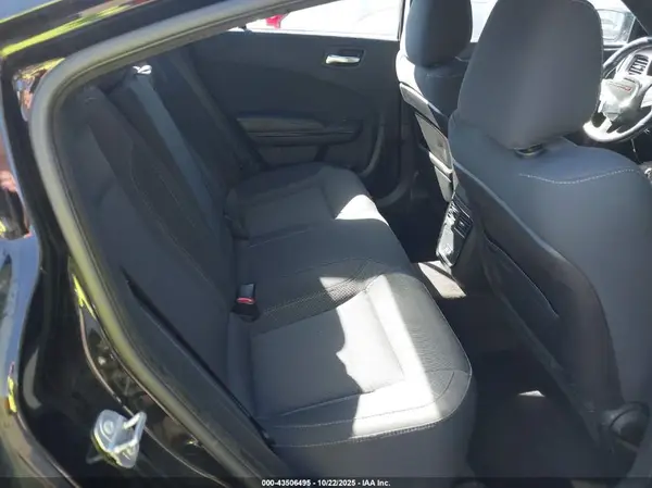 2C3CDXCT6JH252904 2018 DODGE CHARGER - Image 8