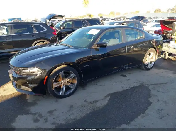 2C3CDXCT6JH253468 2018 DODGE CHARGER - Image 2