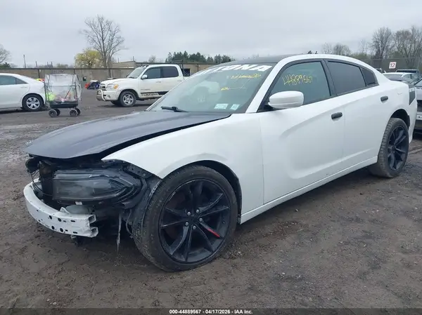 2C3CDXCT6JH331540 2018 DODGE CHARGER - Image 2