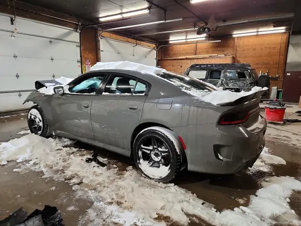 2C3CDXCT6KH552802 2019 DODGE CHARGER - Image 2