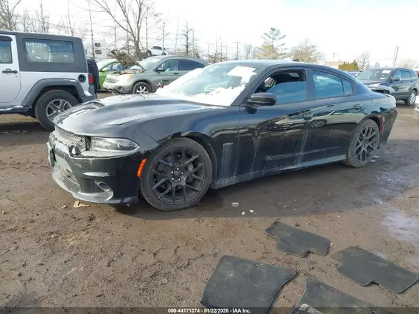 2C3CDXCT6KH604641 2019 DODGE CHARGER - Image 2