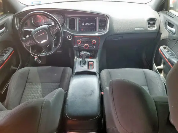 2C3CDXCT6KH633184 2019 DODGE CHARGER - Image 8