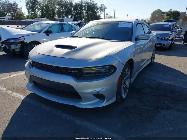 2C3CDXCT6LH143619 2020 DODGE CHARGER - Image 2
