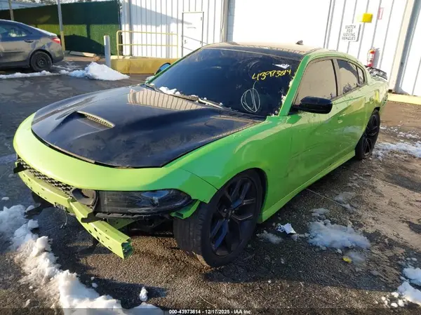 2C3CDXCT6PH505566 2023 DODGE CHARGER - Image 2