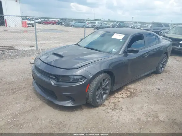2C3CDXCT6PH684885 2023 DODGE CHARGER - Image 2