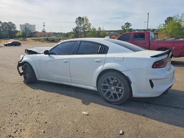 2C3CDXCT7HH539582 2017 DODGE CHARGER - Image 2