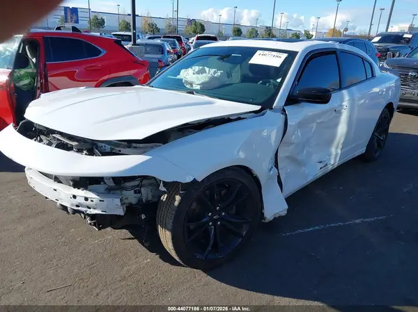 2C3CDXCT7JH114840 2018 DODGE CHARGER - Image 2