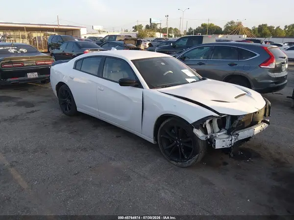2C3CDXCT7JH135901 2018 DODGE CHARGER - Image 1