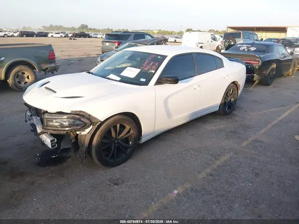 2C3CDXCT7JH135901 2018 DODGE CHARGER - Image 2