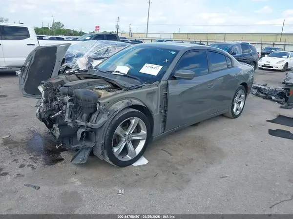 2C3CDXCT7JH155839 2018 DODGE CHARGER - Image 2