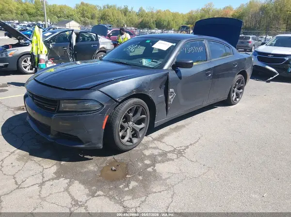 2C3CDXCT7JH225307 2018 DODGE CHARGER - Image 2