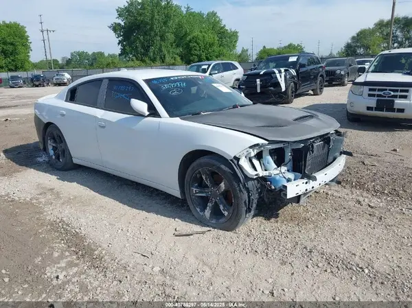 2C3CDXCT7JH225405 2018 DODGE CHARGER - Image 1
