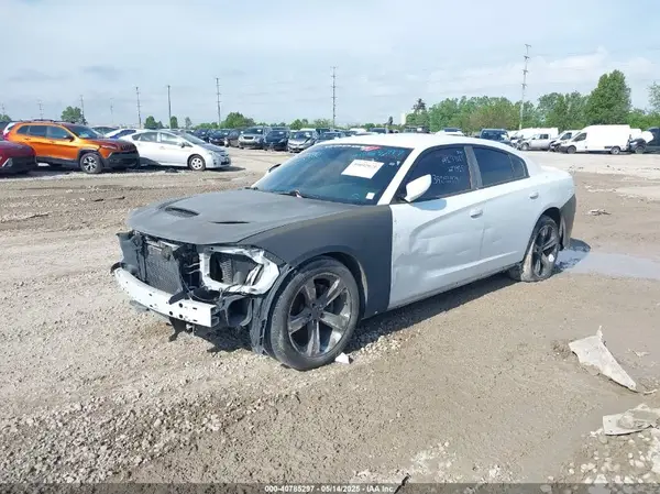 2C3CDXCT7JH225405 2018 DODGE CHARGER - Image 2