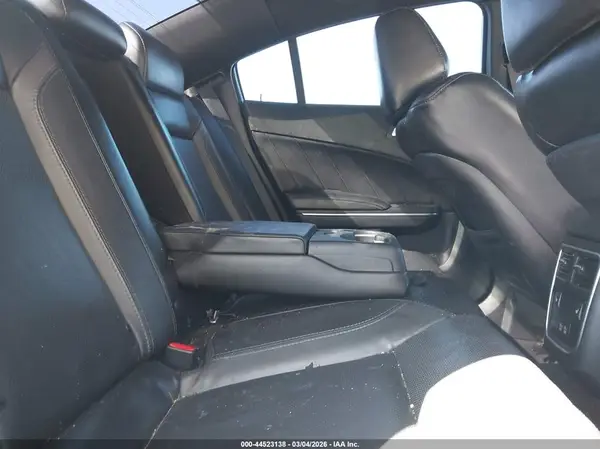 2C3CDXCT7JH234718 2018 DODGE CHARGER - Image 8