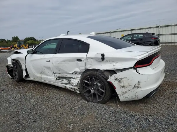 2C3CDXCT7JH237084 2018 DODGE CHARGER - Image 2