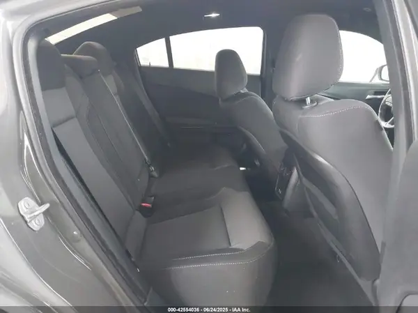 2C3CDXCT7JH313418 2018 DODGE CHARGER - Image 8