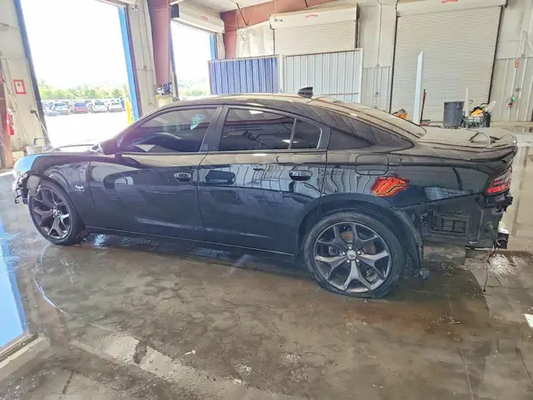 2C3CDXCT7JH331563 2018 DODGE CHARGER - Image 2