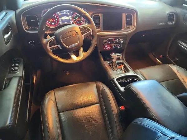 2C3CDXCT7JH331563 2018 DODGE CHARGER - Image 8