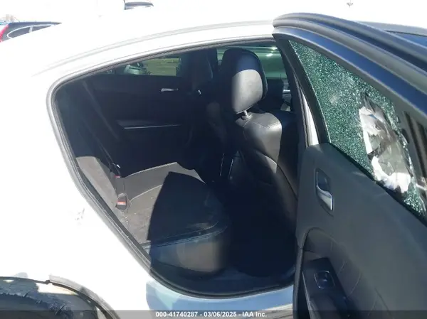 2C3CDXCT7KH513149 2019 DODGE CHARGER - Image 8