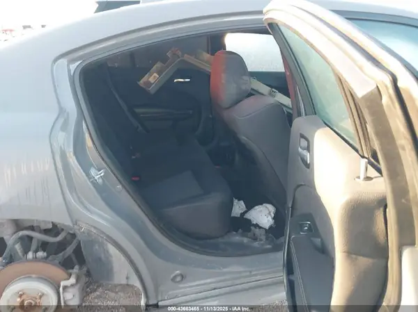 2C3CDXCT7KH523163 2019 DODGE CHARGER - Image 8