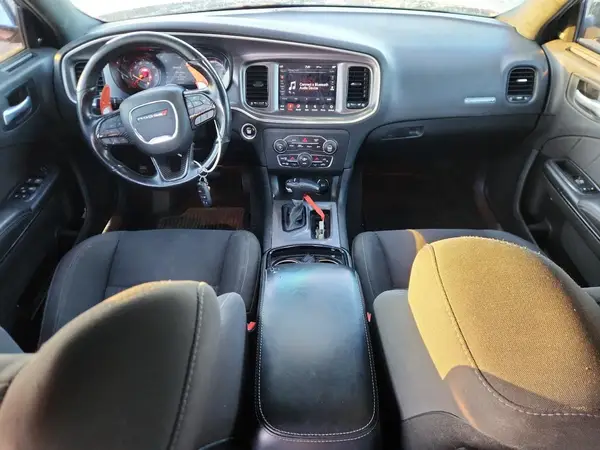 2C3CDXCT7KH643190 2019 DODGE CHARGER - Image 8