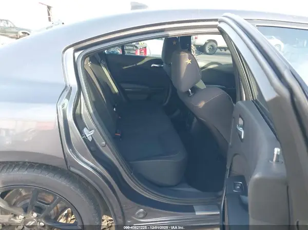 2C3CDXCT7KH681888 2019 DODGE CHARGER - Image 8