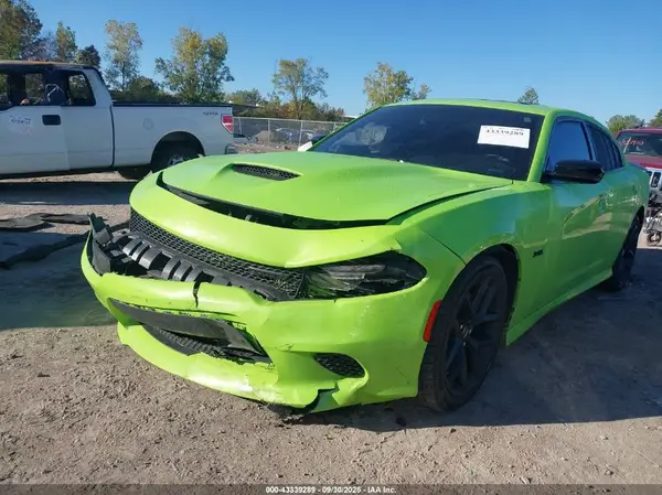 2C3CDXCT7PH580342 2023 DODGE CHARGER - Image 2