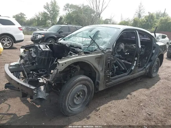 2C3CDXCT8GH104987 2016 DODGE CHARGER - Image 2