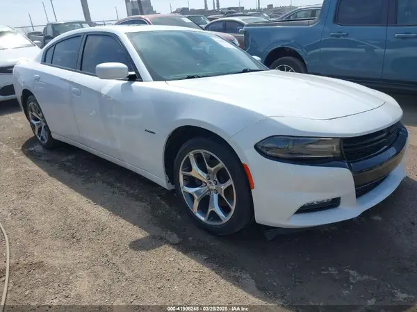 2C3CDXCT8GH105198 2016 DODGE CHARGER - Image 1