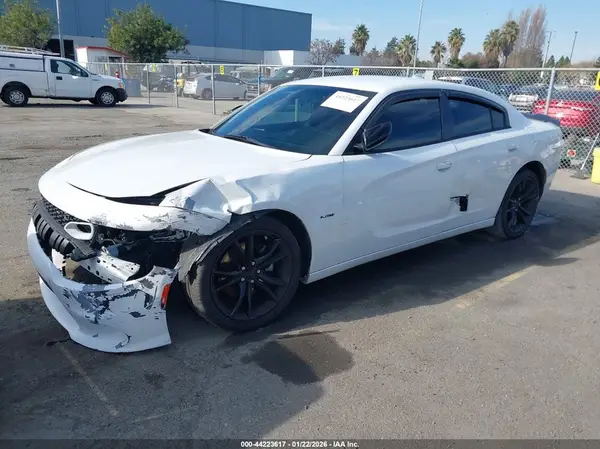2C3CDXCT8GH307278 2016 DODGE CHARGER - Image 2