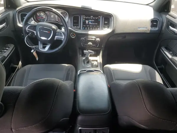 2C3CDXCT8HH528526 2017 DODGE CHARGER - Image 8