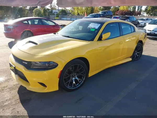 2C3CDXCT8HH545679 2017 DODGE CHARGER - Image 2