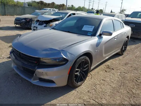 2C3CDXCT8HH561767 2017 DODGE CHARGER - Image 2