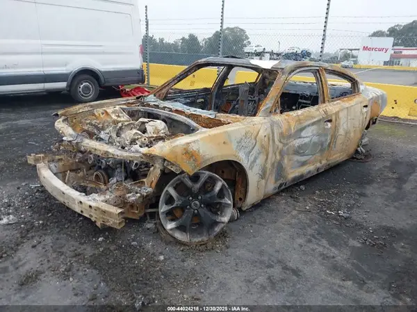 2C3CDXCT8HH584305 2017 DODGE CHARGER - Image 2