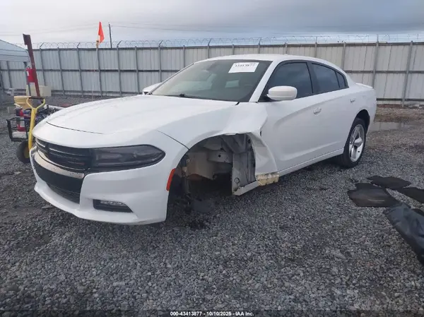 2C3CDXCT8HH667460 2017 DODGE CHARGER - Image 2