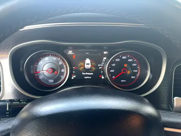 2C3CDXCT8JH133669 2018 DODGE CHARGER - Image 8