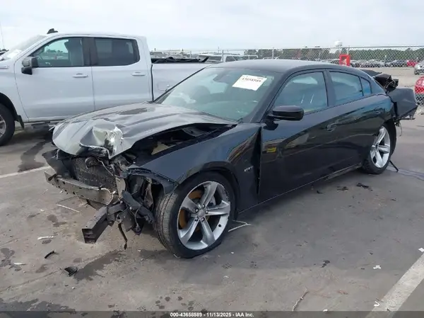 2C3CDXCT8JH176330 2018 DODGE CHARGER - Image 2