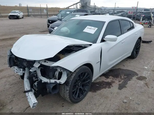 2C3CDXCT8JH179566 2018 DODGE CHARGER - Image 2