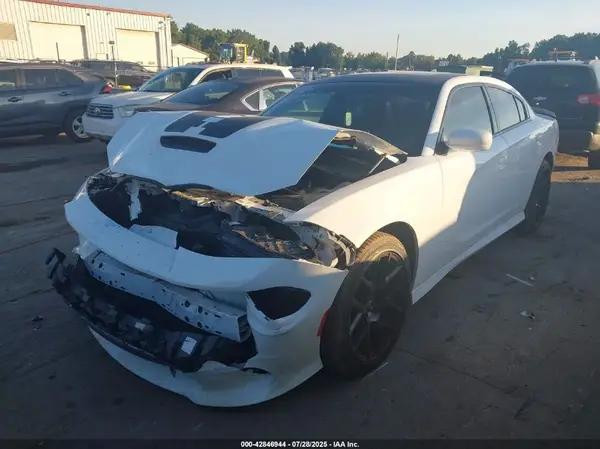 2C3CDXCT8JH186579 2018 DODGE CHARGER - Image 2