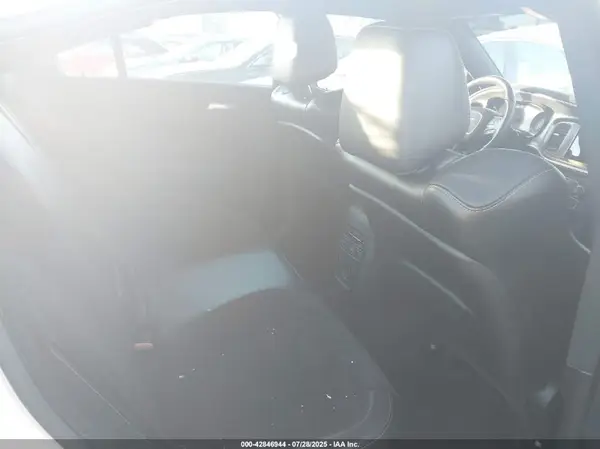 2C3CDXCT8JH186579 2018 DODGE CHARGER - Image 8