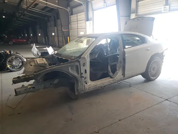 2C3CDXCT8JH340143 2018 DODGE CHARGER - Image 1