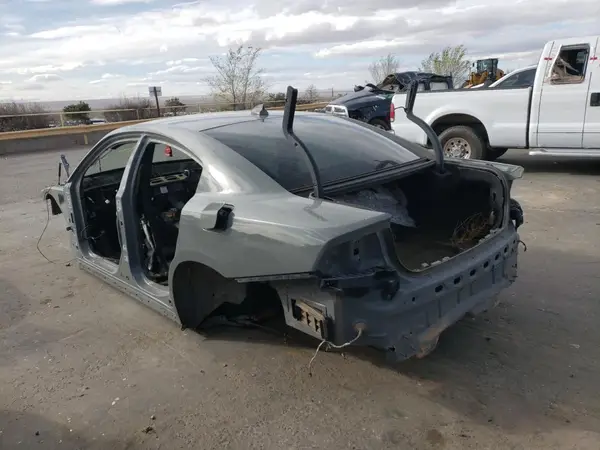 2C3CDXCT8KH584098 2019 DODGE CHARGER - Image 2