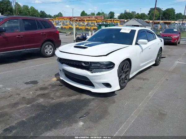 2C3CDXCT8KH599832 2019 DODGE CHARGER - Image 2