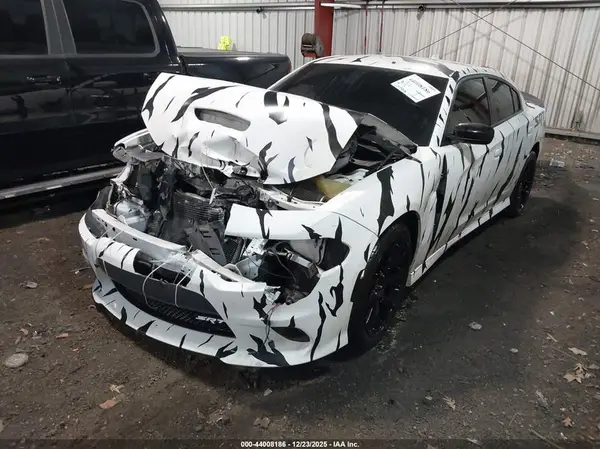 2C3CDXCT8LH129690 2020 DODGE CHARGER - Image 2