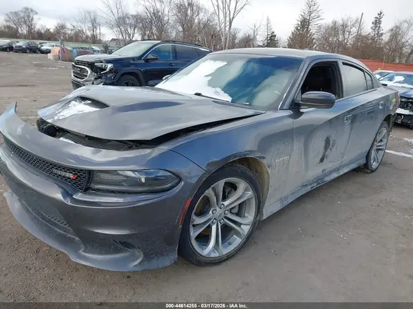 2C3CDXCT8MH584086 2021 DODGE CHARGER - Image 2