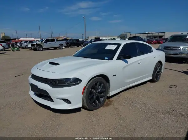 2C3CDXCT8PH505049 2023 DODGE CHARGER - Image 2
