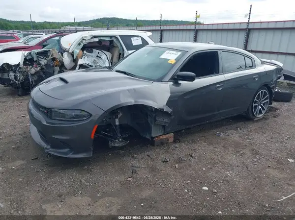 2C3CDXCT8PH684936 2023 DODGE CHARGER - Image 2