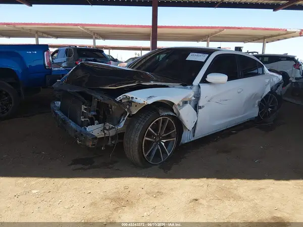 2C3CDXCT8PH708734 2023 DODGE CHARGER - Image 2