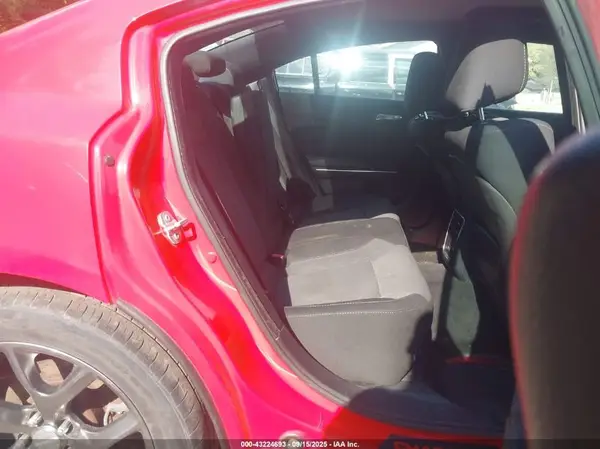 2C3CDXCT9GH110457 2016 DODGE CHARGER - Image 8