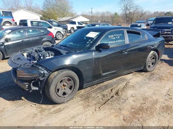 2C3CDXCT9HH510570 2017 DODGE CHARGER - Image 2